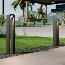 Landscape-Aimed Bollard-16263BKT30-Detail-Day_Square.jpg
